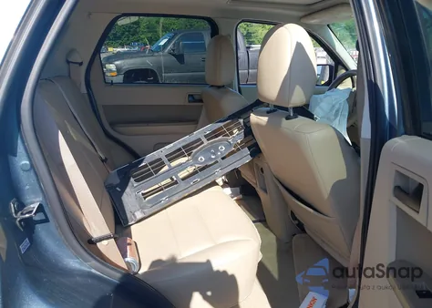 2011 Ford Escape Xlt z USA, uszkodzony, nr VIN 1FMCU0DG2BKA25266